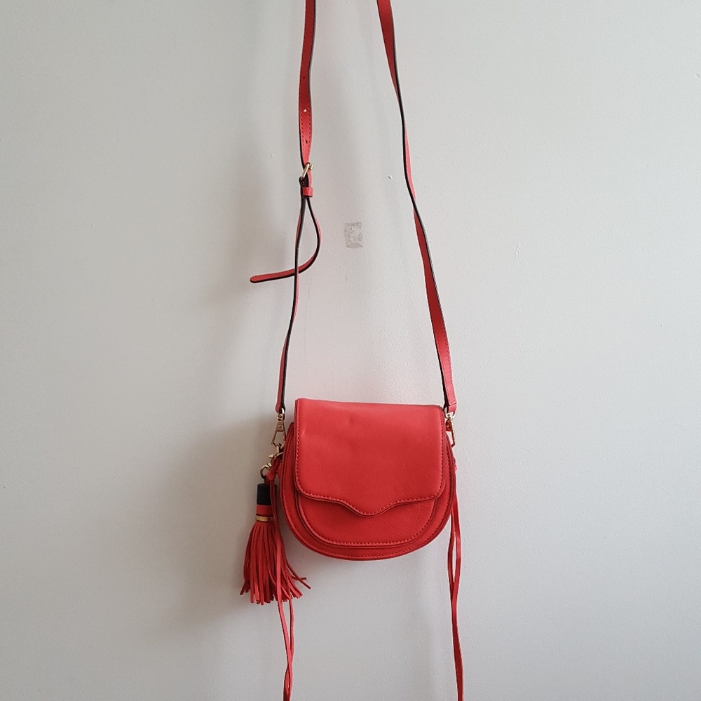 Rebecca Minkoff Suki Saddle Crossbody Tassel Bag - Picture 1 of 8
